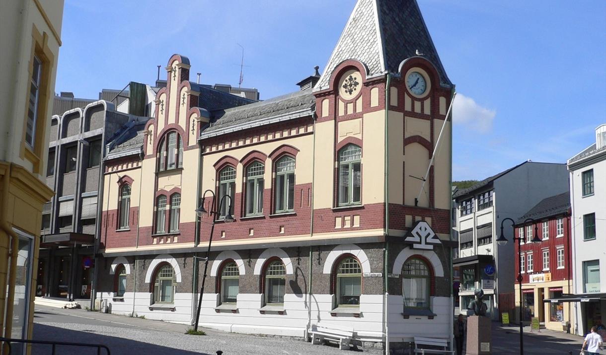Harstad Sparebank