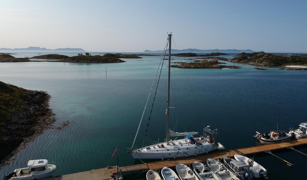 Bareboat rental