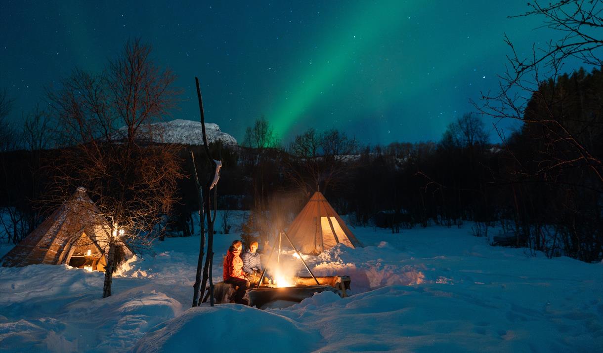 Northern Lights camp with Explore Harstad