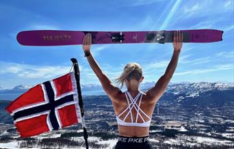 Arctic Sea to Summits