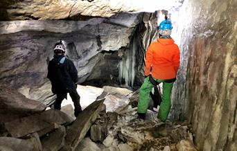 Cavewalk in Okshola